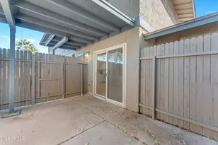 286 W Palomino Dr, Chandler, AZ 85225 - Photo 19