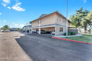 286 W Palomino Dr, Chandler, AZ 85225 - Photo 23