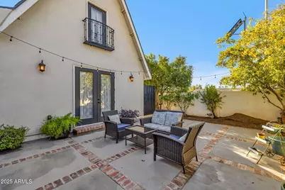 4402 E Turney Avenue, Phoenix, AZ 85018 - Photo 35