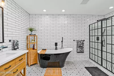 4402 E Turney Avenue, Phoenix, AZ 85018 - Photo 23