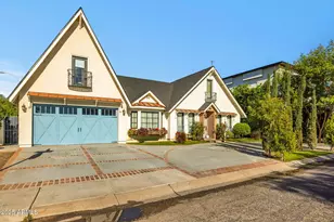 4402 E Turney Ave, Phoenix, AZ 85018 - Photo 3