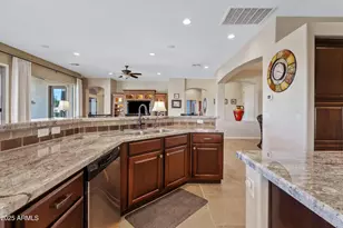 6805 S Rachael Way, Gilbert, AZ 85298 - Photo 11