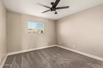 3829 W Caribbean Lane, Phoenix, AZ 85053 - Photo 21