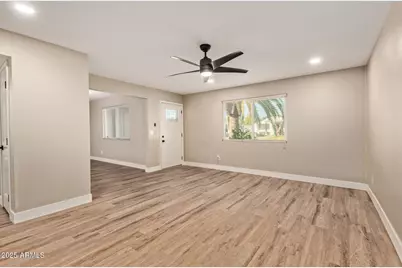 3829 W Caribbean Lane, Phoenix, AZ 85053 - Photo 9