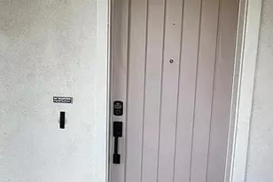 2909 N 48th St, Phoenix, AZ 85018 - Photo 3