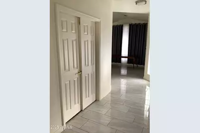 590 S Neely Street, Gilbert, AZ 85233 - Photo 7