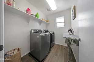 2546 N 73rd Dr, Phoenix, AZ 85035 - Photo 25