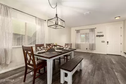 538 W Gum Tree Avenue, San Tan Valley, AZ 85140 - Photo 9