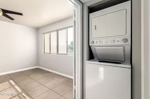 4901 S Calle Los Cerros Dr, Tempe, AZ 85282 - Photo 7