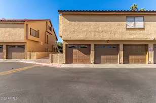 4901 S Calle Los Cerros Dr, Tempe, AZ 85282 - Photo 9