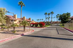 4901 S Calle Los Cerros Dr, Tempe, AZ 85282 - Photo 29