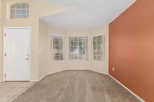 941 N Blackbird Dr, Gilbert, AZ 85234 - Photo 5