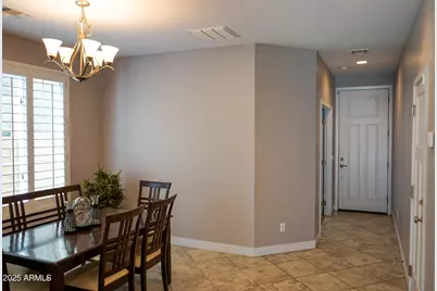 10037 E Nopal Avenue, Mesa, AZ 85209 - Photo 11