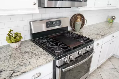 10037 E Nopal Avenue, Mesa, AZ 85209 - Photo 19