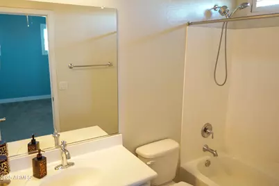 10037 E Nopal Avenue, Mesa, AZ 85209 - Photo 29