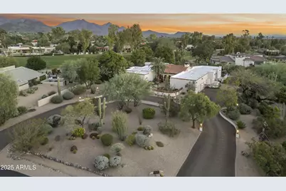 8119 E Foothills Drive, Scottsdale, AZ 85255 - Photo 9