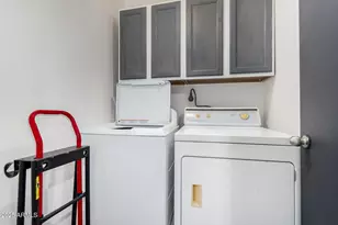 682 W Gail Dr, Chandler, AZ 85225 - Photo 31