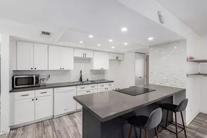 682 W Gail Drive, Chandler, AZ 85225 - Photo 17