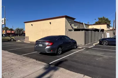 501 N Arizona Avenue #1, Chandler, AZ 85225 - Photo 3