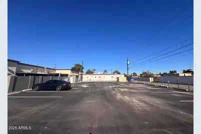 501 N Arizona Avenue #1, Chandler, AZ 85225 - Photo 5