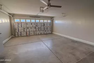 14938 W Caribbean Ln, Surprise, AZ 85379 - Photo 25