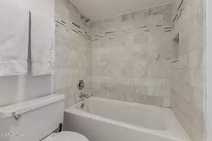 5136 N 31st Pl, Phoenix, AZ 85016 - Photo 17