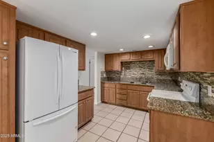 5136 N 31st Pl, Phoenix, AZ 85016 - Photo 13