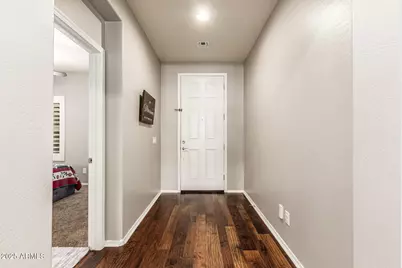 10752 W Desert Elm Lane, Peoria, AZ 85383 - Photo 13