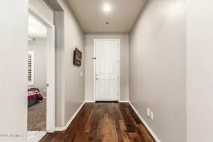 10752 W Desert Elm Ln, Peoria, AZ 85383 - Photo 11