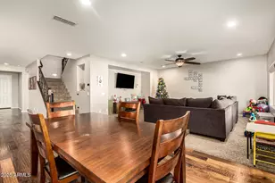 10752 W Desert Elm Ln, Peoria, AZ 85383 - Photo 9