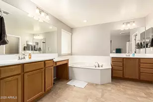 10752 W Desert Elm Ln, Peoria, AZ 85383 - Photo 21