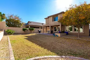 10752 W Desert Elm Ln, Peoria, AZ 85383 - Photo 39