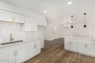 3426 W Glenn Dr, Phoenix, AZ 85051 - Photo 19