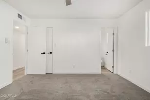 3426 W Glenn Dr, Phoenix, AZ 85051 - Photo 23