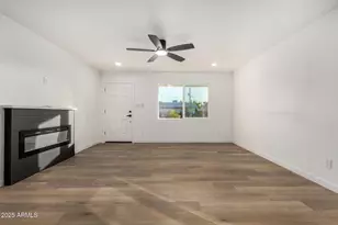 3426 W Glenn Dr, Phoenix, AZ 85051 - Photo 9