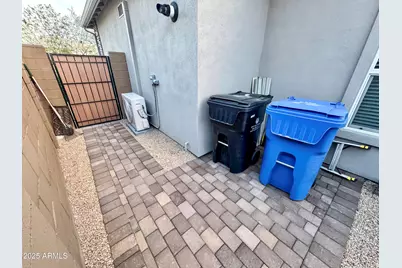 21622 N 58th Street, Phoenix, AZ 85054 - Photo 17
