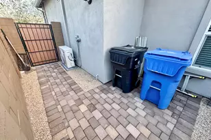 21622 N 58th St, Phoenix, AZ 85054 - Photo 17