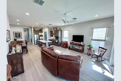 21622 N 58th Street, Phoenix, AZ 85054 - Photo 7