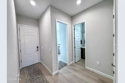 21622 N 58th Street, Phoenix, AZ 85054 - Photo 13