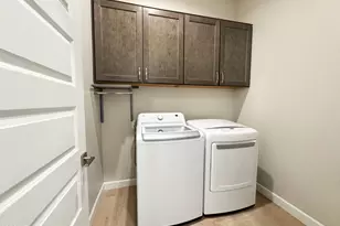 21622 N 58th St, Phoenix, AZ 85054 - Photo 53