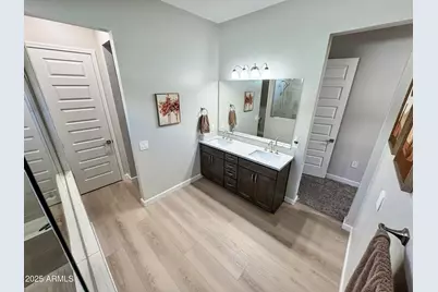 21622 N 58th Street, Phoenix, AZ 85054 - Photo 17