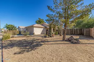 16501 N 157th Ave, Surprise, AZ 85374 - Photo 3