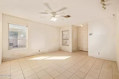 16501 N 157th Avenue, Surprise, AZ 85374 - Photo 13