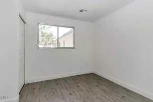 1150 E Bishop Dr, Tempe, AZ 85282 - Photo 11