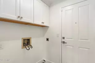 7955 E Chaparral Rd, Scottsdale, AZ 85250 - Photo 45