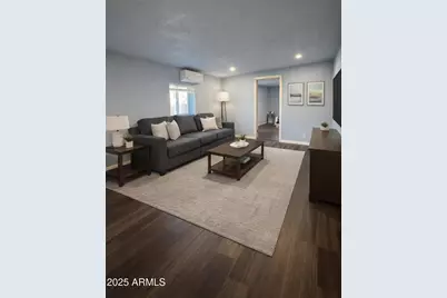 5617 N 38th Drive, Phoenix, AZ 85019 - Photo 7