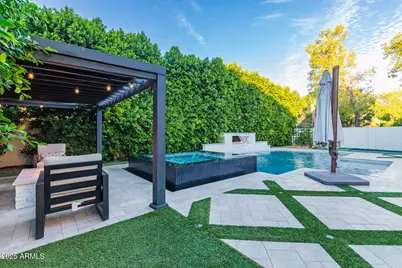 3238 E Macaw Court, Gilbert, AZ 85297 - Photo 3