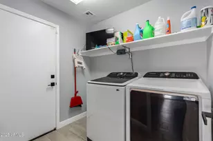 30654 W Verde Ln, Buckeye, AZ 85396 - Photo 35