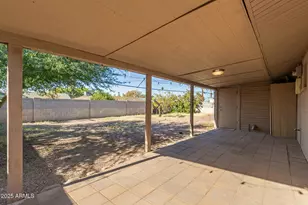 2710 S Terrace Rd, Tempe, AZ 85282 - Photo 21