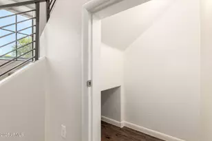 2090 S Dorsey Ln, Tempe, AZ 85282 - Photo 27